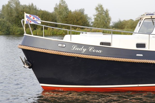 2 persoons motorboot Lady Cora 